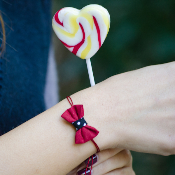 Bow Bracelet