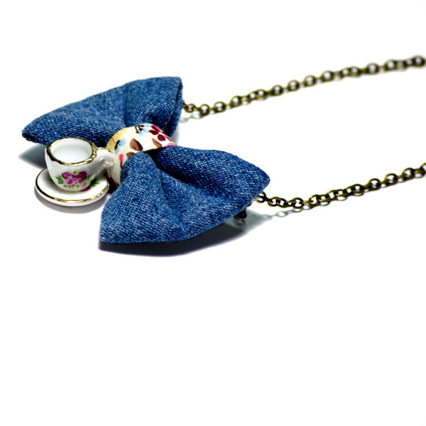 Τea & Bow