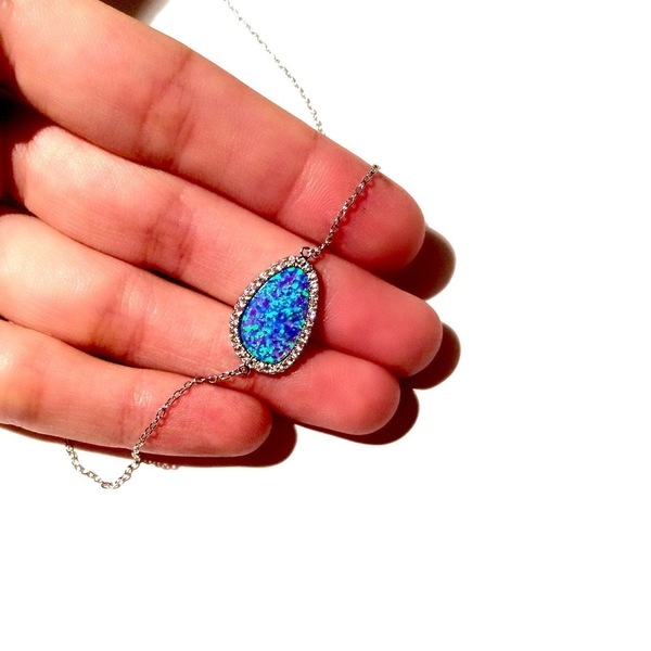 Blue opal