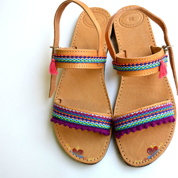 Γυναικεία σανδάλια Ethnic Style
