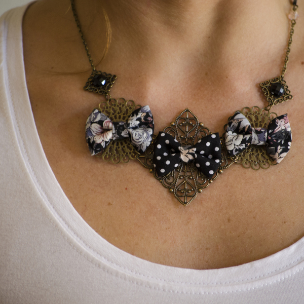 Black Floral Dots Necklace