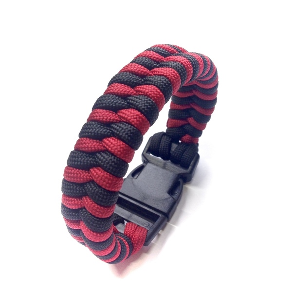 Fishtail Black n' Red