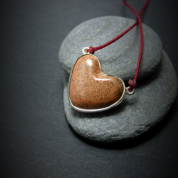 " Love pebble Necklace " - Χειροποίητο επάργυρο μενταγιόν με βότσαλο!