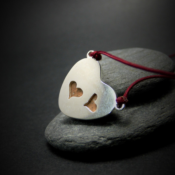 " Love pebble Necklace " - Χειροποίητο επάργυρο μενταγιόν με βότσαλο!