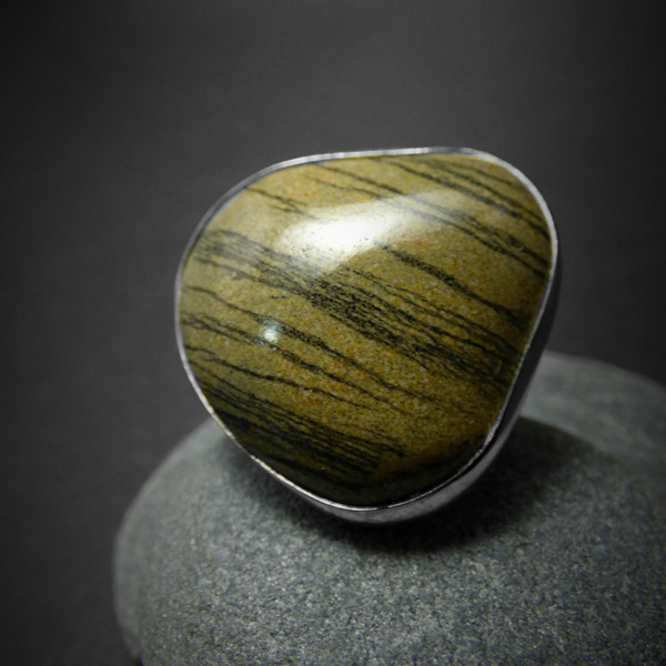 " Bubble seastone ring - stripes - " - Xειροποίητο επάργυρο δαχτυλίδι με βότσαλο!