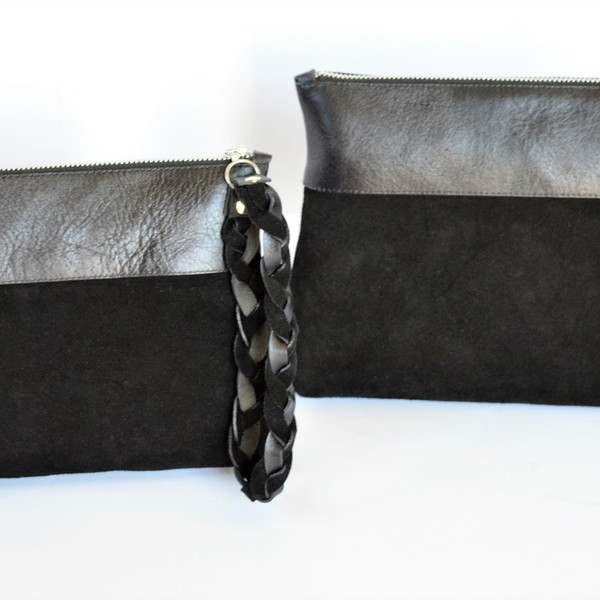 Μαύρο δερμάτινο pouch με λουράκι χεριού