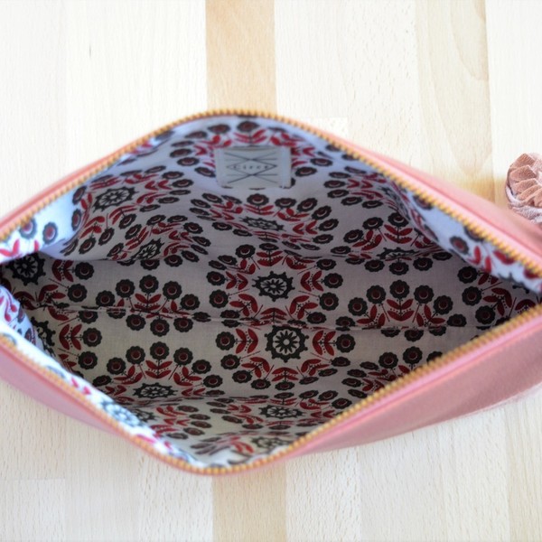 Ivy Pouch σε σάπιο μήλο από δέρμα και suede