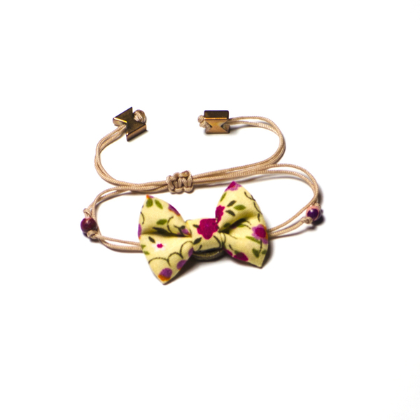 Cream Floral Bow Bracelet