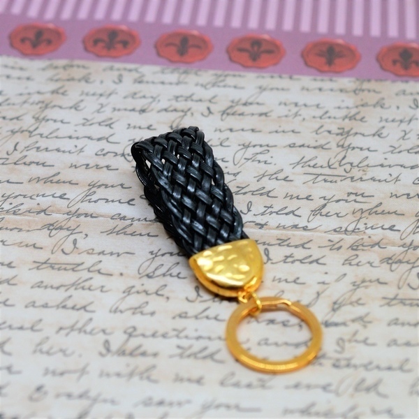 Μπρελόκ gold PU Leather black MP927