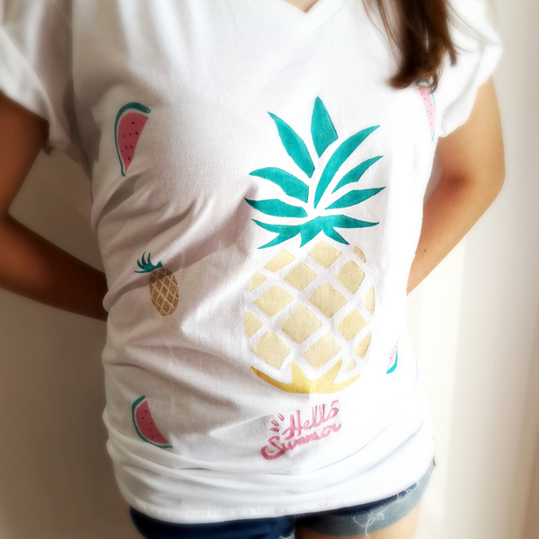 ''Pineapple'' T-shirt!
