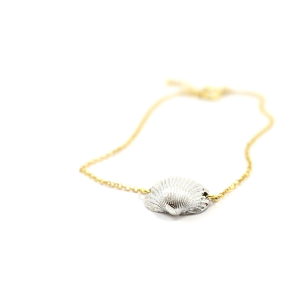 Silver shell bracelet
