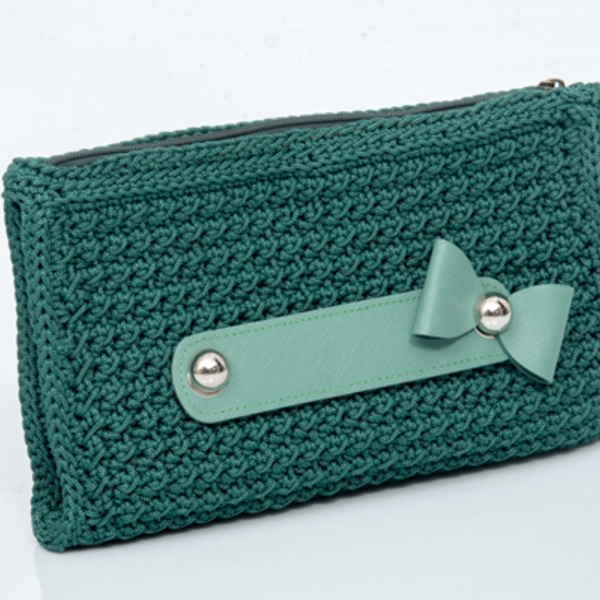 Πλεκτό clutch χειρός