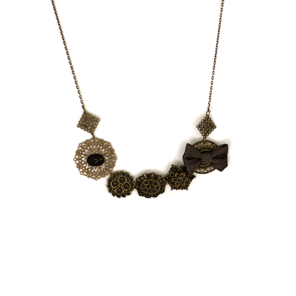 Precious Buttons Necklace