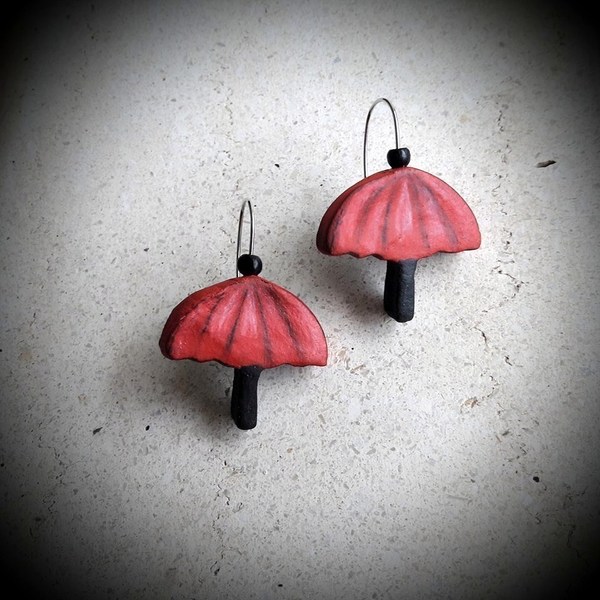 Σκουλαρίκια “Red Umbrellas”.