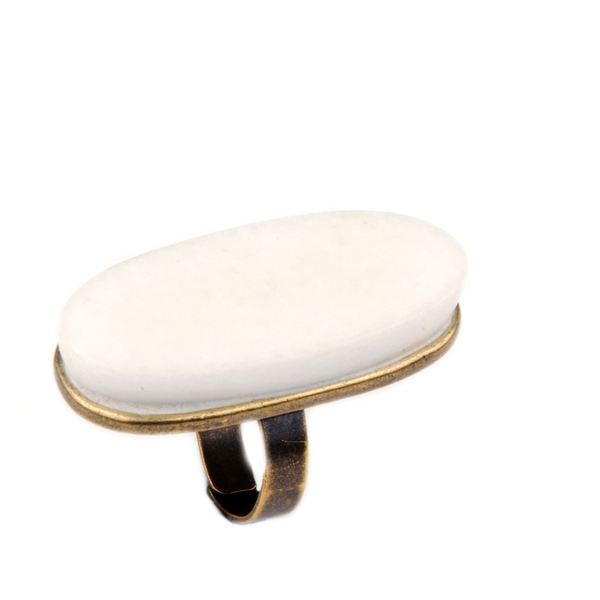 V i n t a g e Marble Ring