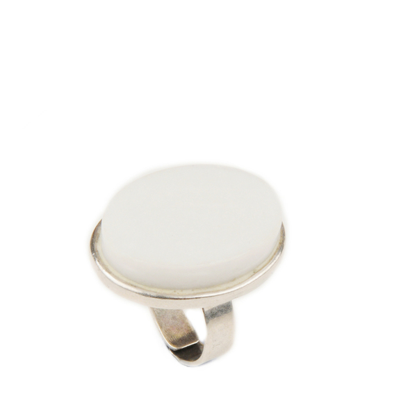 O v a l Marble Ring