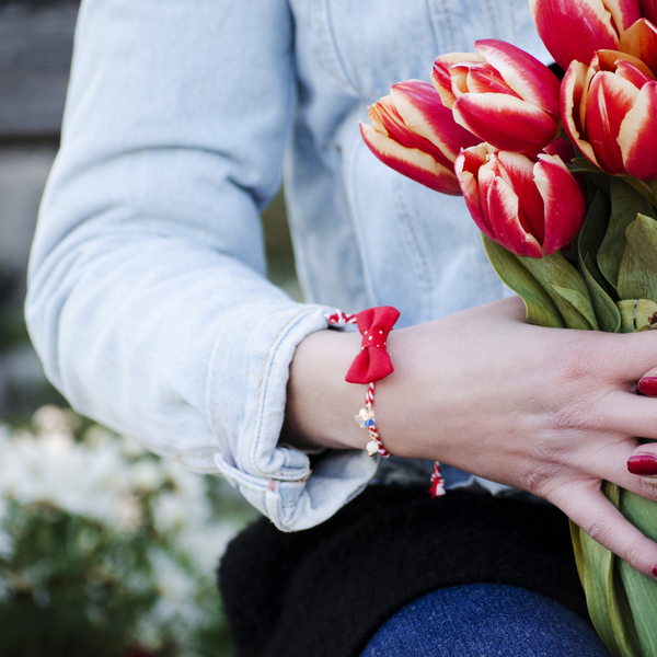 Red Daisy March