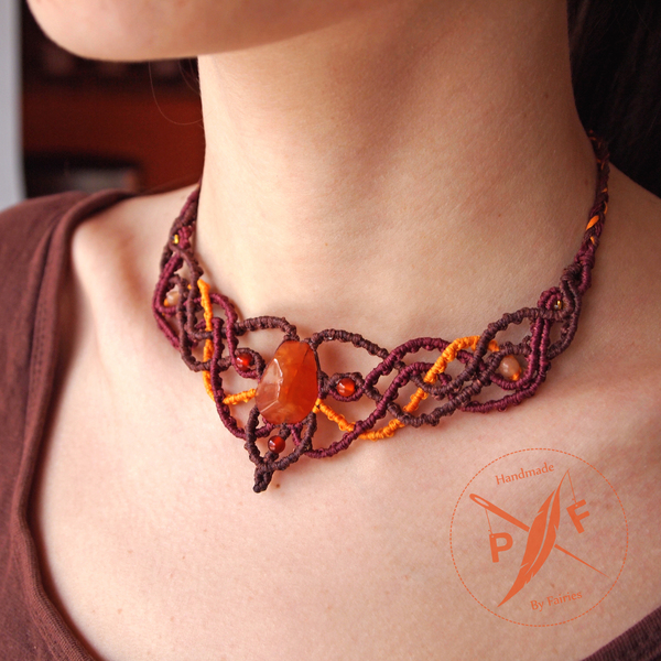 Statment boho chic macrame πλεκτό περιδέραιο με Κορνεόλη.