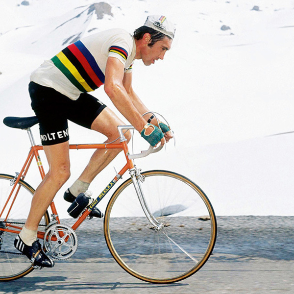 3D Rainbow Jersey__μοναδική χειροποίητη & ζωγραφισμένη στο χέρι κρεμάστρα