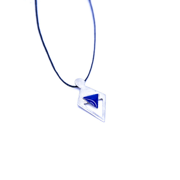 ''Triangle'' blue necklace