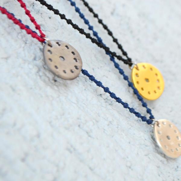 CHASE-THE-SUN-contemporary-jewellery