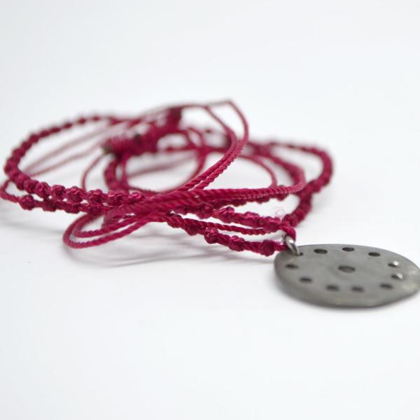 CHASE-THE-SUN-contemporary-jewellery