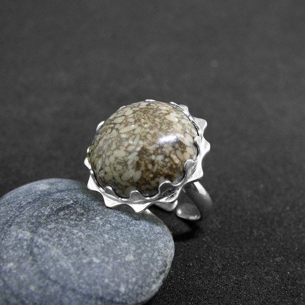 " Flower seastone ring " - Xειροποίητο επάργυρο δαχτυλίδι με βότσαλο!