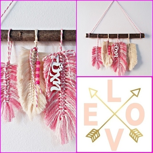 Wallhanging girl decoration "Pink feather"