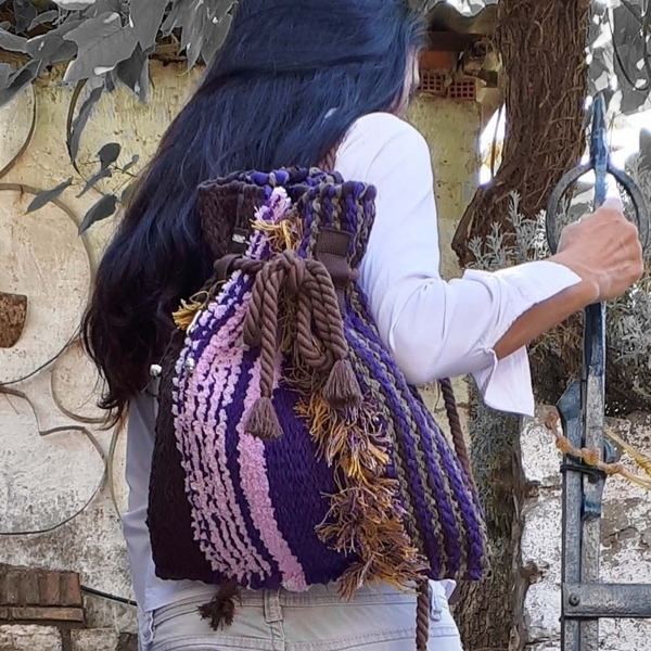 Μοναδική υφαντή χειροποίητη τσάντα πλάτης