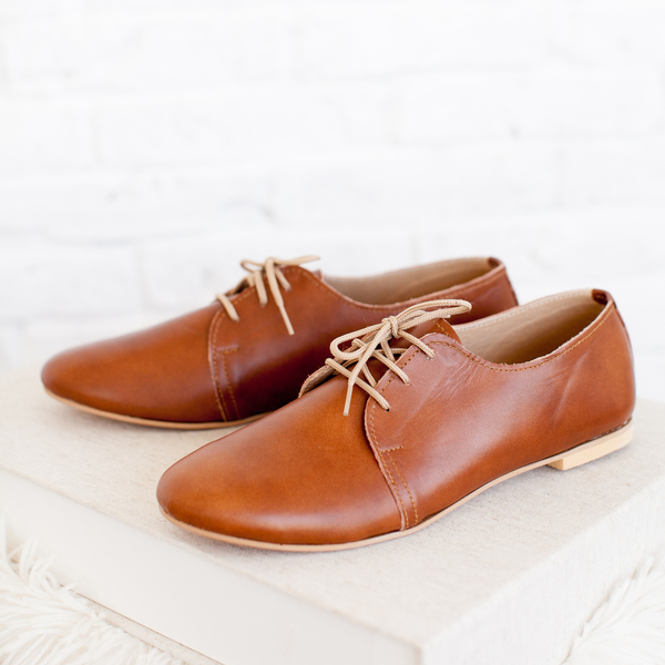 oxford shoes camel