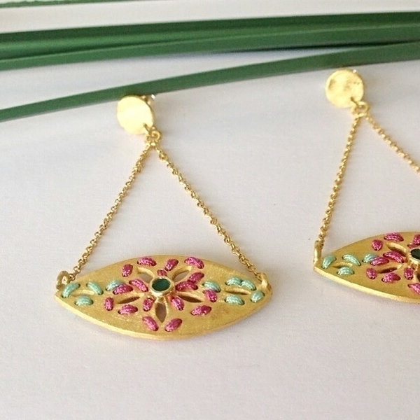 Josephine mini stone earrings-Χειροποίητα Κεντητά Σκουλαρίκια Από Επιχρυσωμένο Ασήμι 925