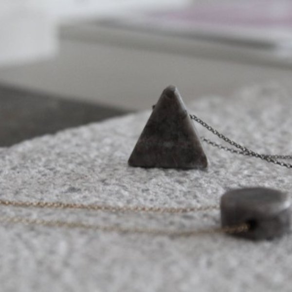 "E r a t o s t h e n i s " Triangle Marble Pendant 925-Χειροποίητο Κρεμαστό από Ελληνικό Μάρμαρο!