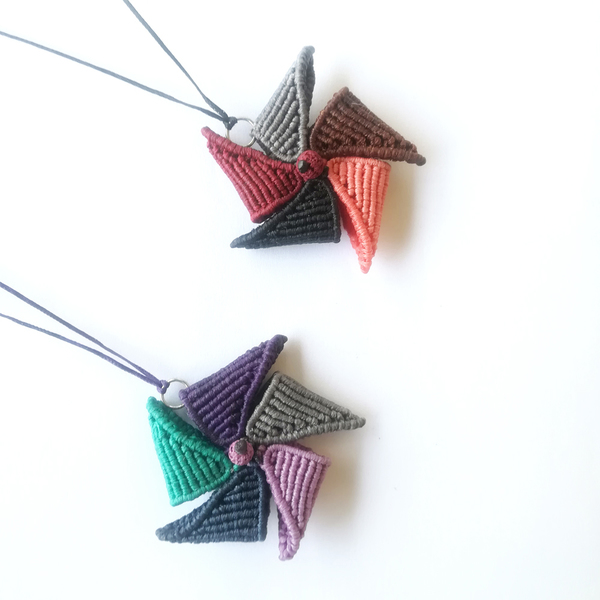 "Windmill Macrame Necklace"