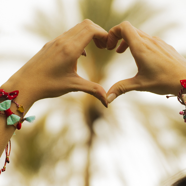 March Bow Bracelets Set
