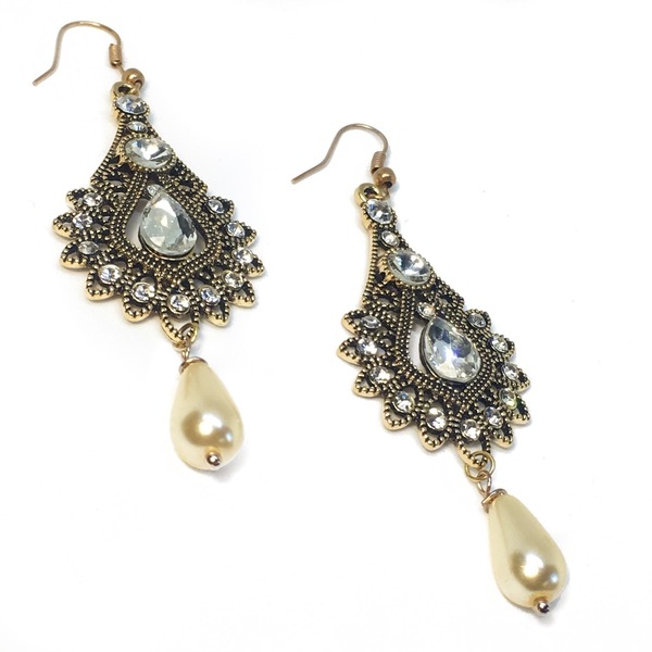 Κρεμαστά Μεταλλικά Σκουλαρίκια Σε Μποχο (boho ) Στυλ Με Πέρλα