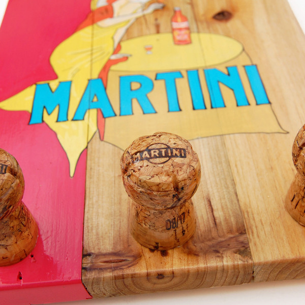 MARTINI_μοναδική επίτοιχη κρεμάστρα-κοσμηματοθήκη