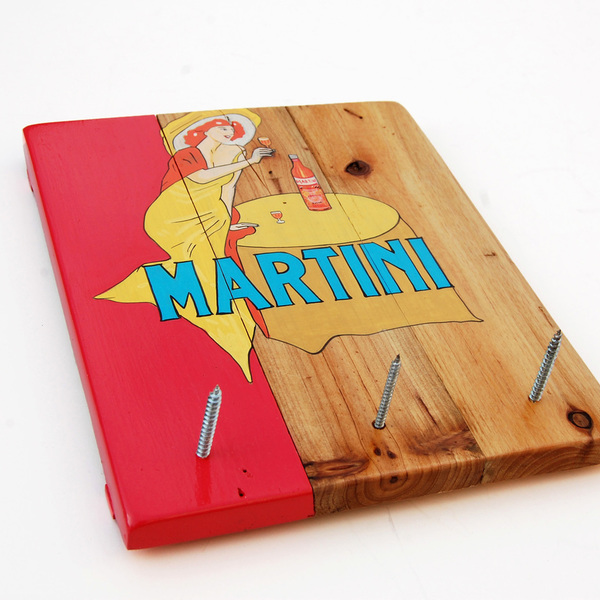 MARTINI_μοναδική επίτοιχη κρεμάστρα-κοσμηματοθήκη