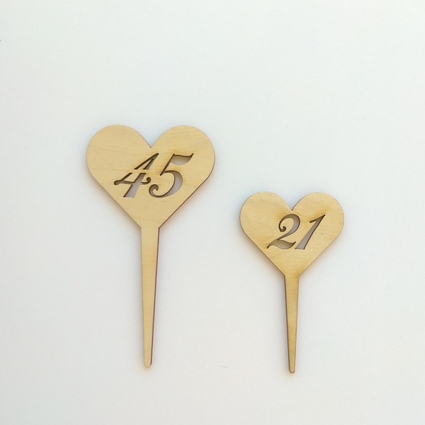 Διακοσμητικό τούρτας (Cake topper) ξύλινη καρδιά με αριθμό