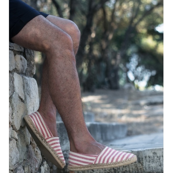 Ριγέ Εσπαντρίγιες (κόκκινο)