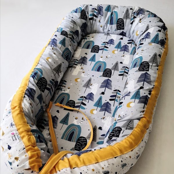 Φωλιά μωρού (baby nest) Into the forest