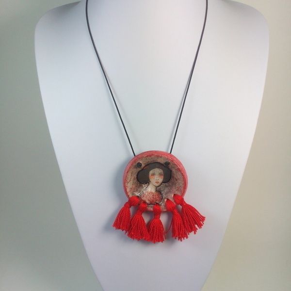 Art Deco Feminine Necklace