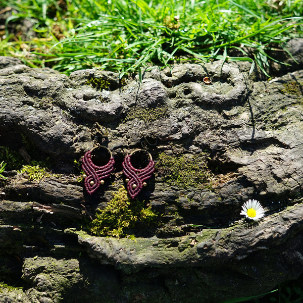 Boho Μωβ Κρεμαστά Σκουλαρίκια Macrame Pierced ή Clip On Sangria Purple Color Boho Vintage Style