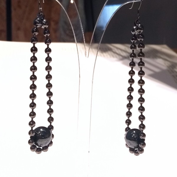 Minimal chic earrings