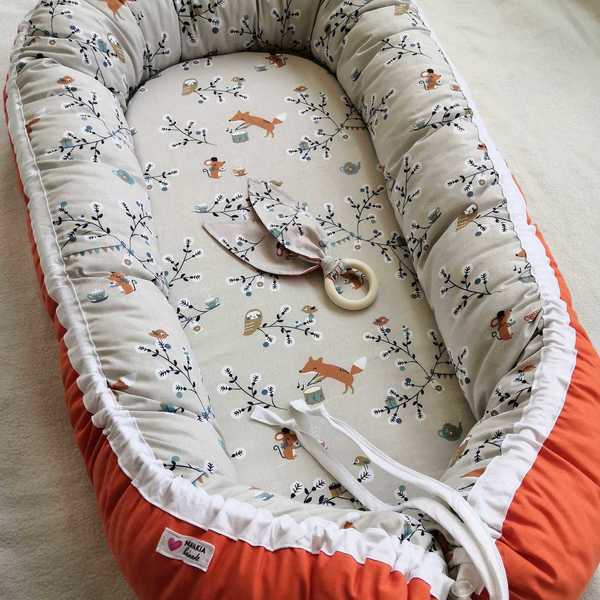 Φωλιά μωρού (baby nest) και ξύλινο μασητικό