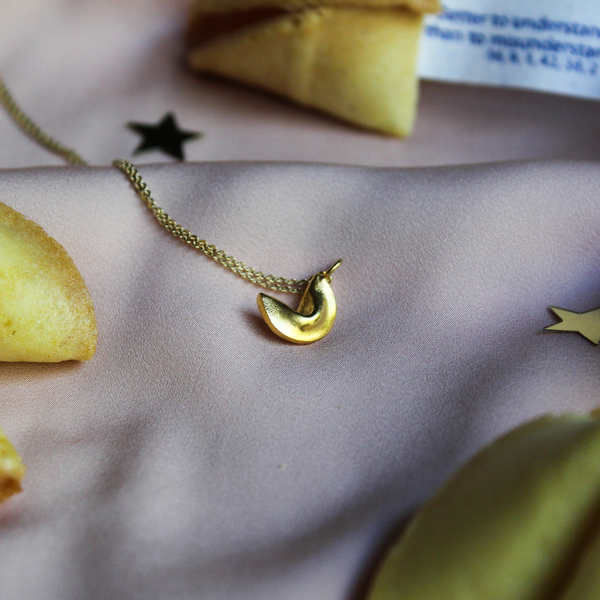 _fortune cookie necklace - lucky charm 2020 - γούρι κολιέ 2020