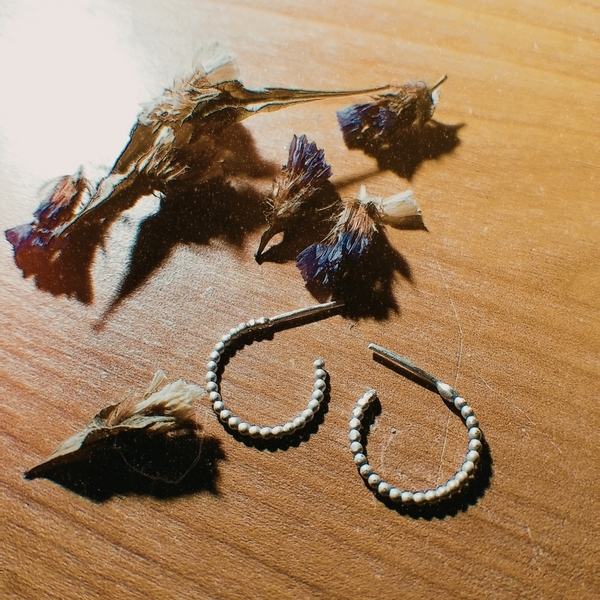 Κρίκοι Σκουλαρίκια από Οικολογικό Ασήμι 925 | Beaded Hoop Earrings