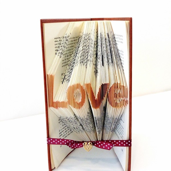Βιβλίο book folding LOVE