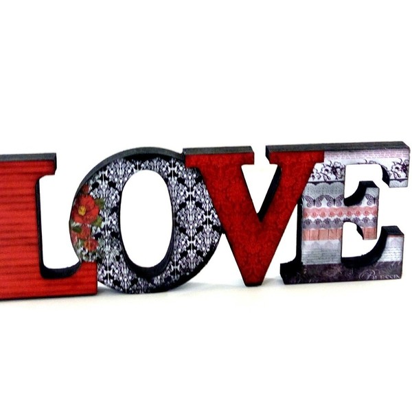 Ξύλινο διακοσμητικό LOVE