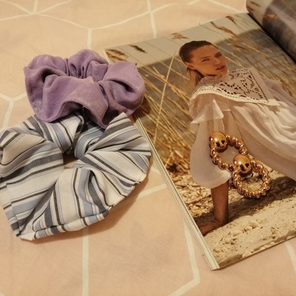 Combo of two scrunchies