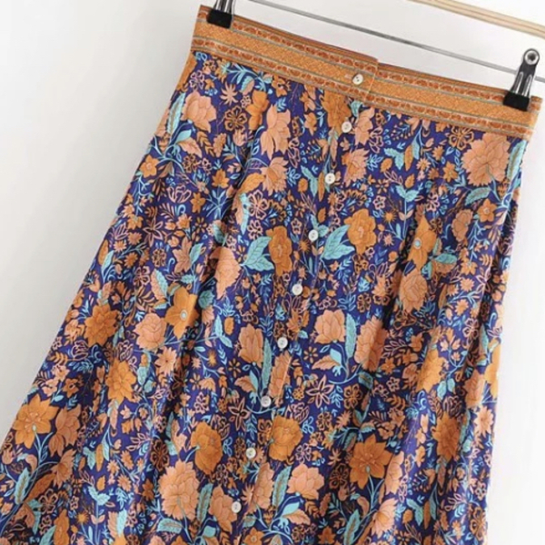 Boho midi φούστα με κουμπιά μπροστά και βολάν